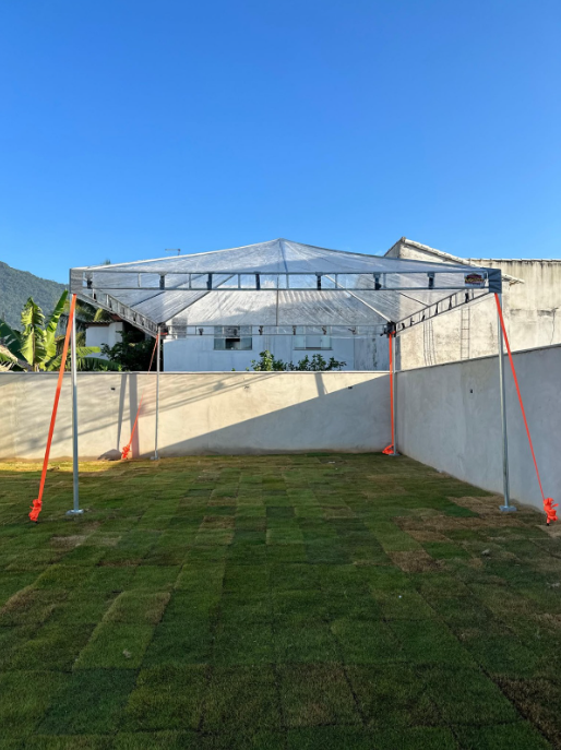 Tenda Piramidal Cristal 6x6